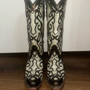 Sparkling Western Cowboy Boots